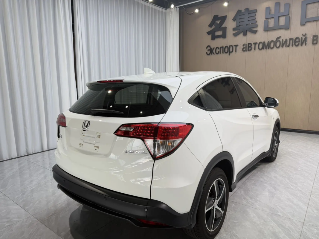 HONDA Vezel 2022 — фото 3