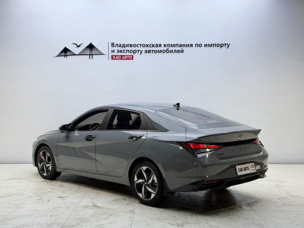 HYUNDAI Elantra 2023 — фото 2