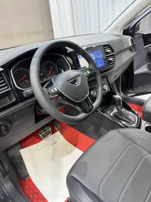 JETTA VS7 2021 — фото 5