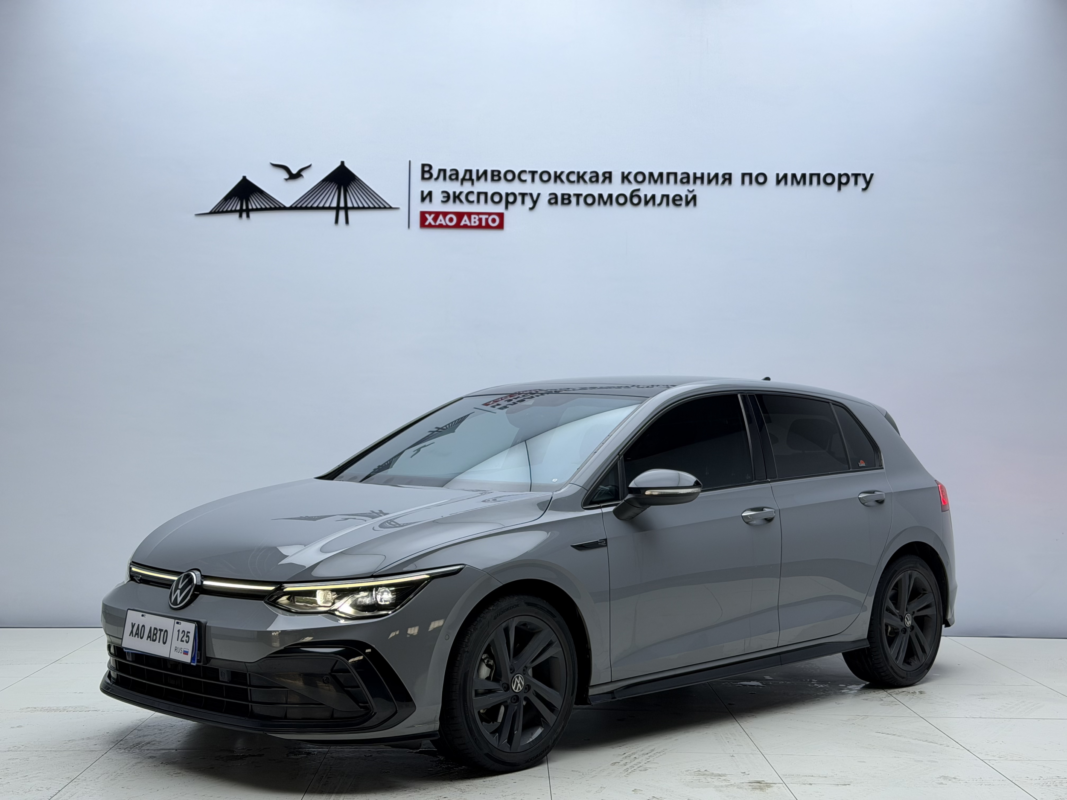 VOLKSWAGEN GOLF R-Line 2023 — фото 1