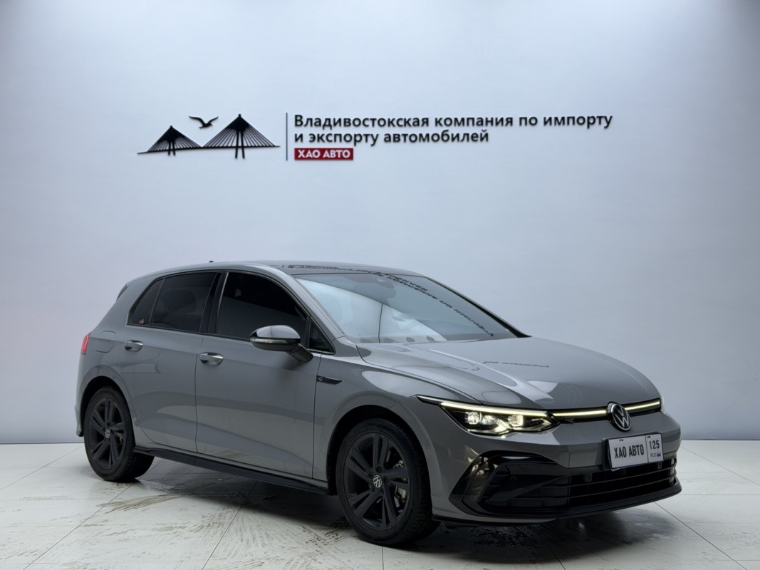VOLKSWAGEN GOLF R-Line 2023 — фото 2
